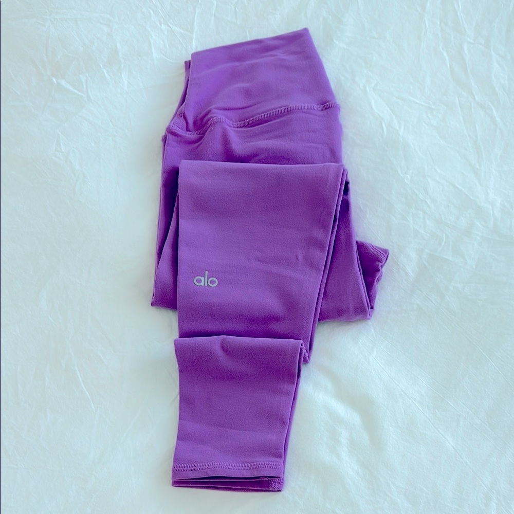 ALO Yoga Violet Leggings